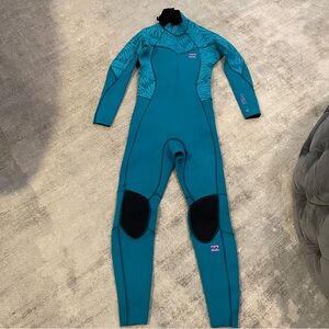 Billabong girls size 12 swim suit